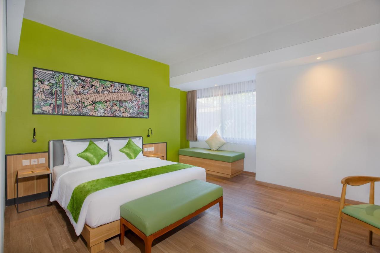 Rv Hotel Gianyar Gianyar  Exterior photo